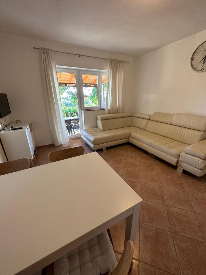Relax And Unwind: Family-Friendly House Near Zadar In Zagrad Villa Luaran gambar